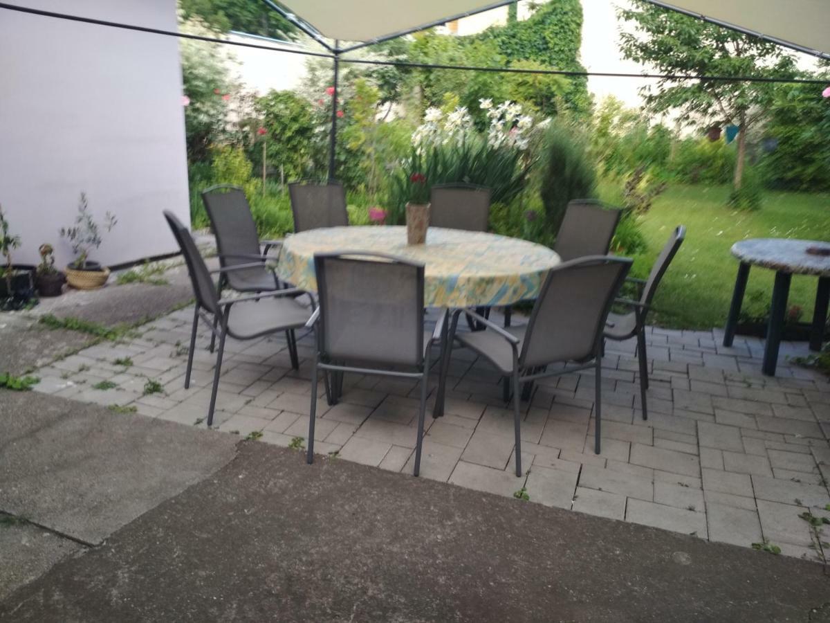 Apartman Lux Σέγκεντ Εξωτερικό φωτογραφία